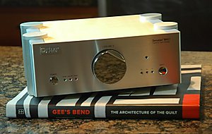 Virtue Audio Sensation Tripath integrated amplifier