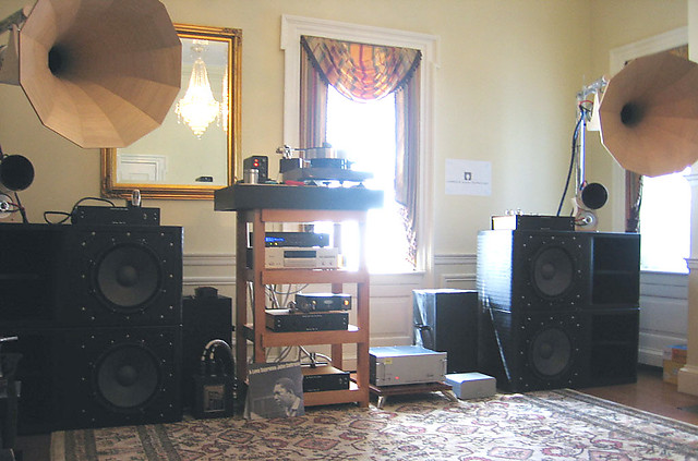 Goto loudspeakers with Platine Verdier and DSA Phono-One preamp