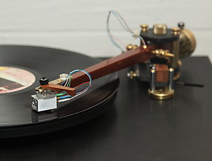 The Riggle Woody Tonearm