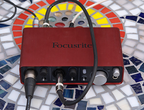 Focusrite Scarlett 2i2, connected for acoustic timing  measurement with loopback cable