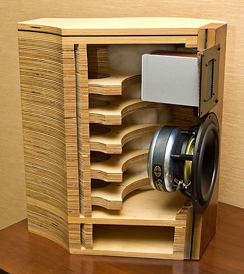 Cutaway showing cabinet construction of the Vapor Audio Cirrus